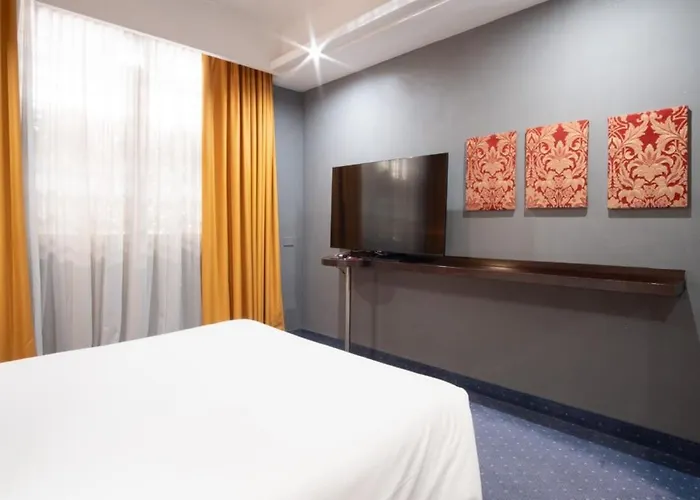 Otel Imperatori 4*
